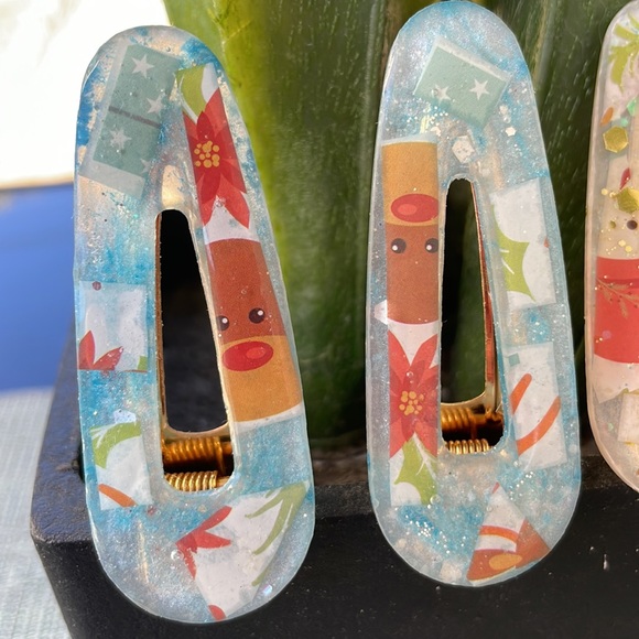 XMAS Handmade Festive Holiday 2 set Alligator Hair Clips Blue Rudolph - Picture 11 of 11